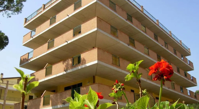 Residence Leonardo, Забронировать Отель Комаккьо Lidi di Comacchio