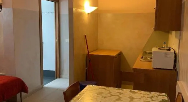 Studio for 4 persons near central station of Santa Maria Novella