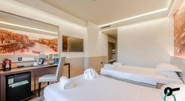 Hotiday Venezia Marco Polo, Забронировать Отель Отели Венеции 4 звезды, 4*