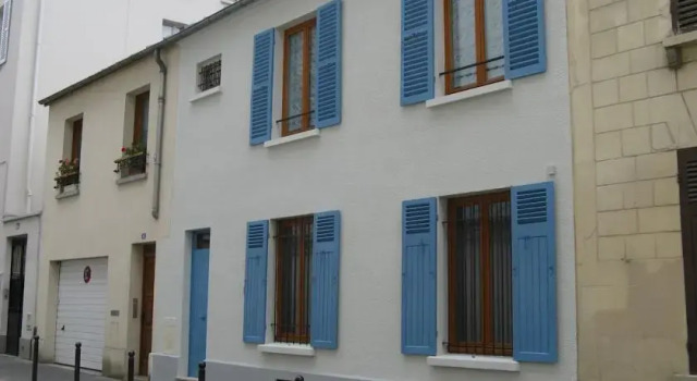 Chambres dhôtes Haut de Belleville, Забронировать Отель 19-й округ: Ля Вилетт Париж, рядом с Курон