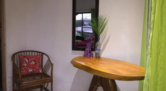 Четырёхместный номер Economy Guest House Pura Vida