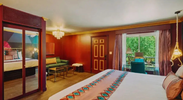 The Fainting Couch Boutique Hotel, Đặt Khách sạn boutique Cobb Hoa Kỳ