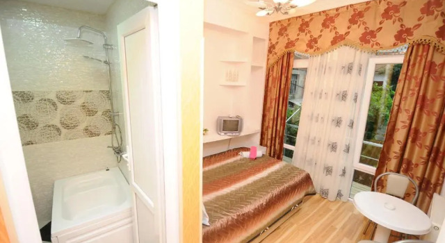 Двухместный номер Standard с балконом Отель Dzveli Batumi
