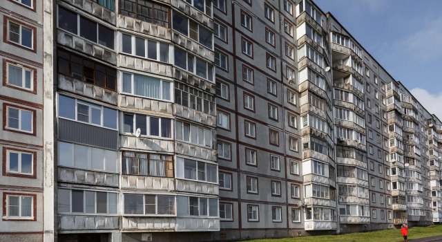 Live comfortably on Lenin Street 3, Book Apartment Industrial area 