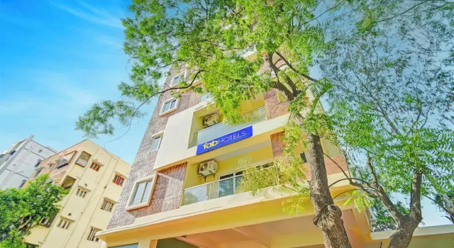 Fabhotel Legacy, Забронировать Отель Отели Хайдарабада с завтраком, рядом с Технологический университет им. Джавахарлала Неру (JNTU), Завтраки