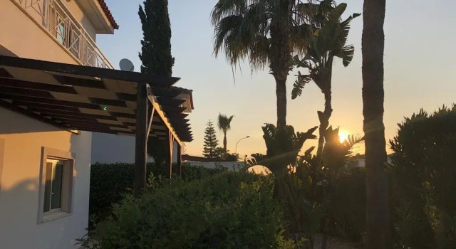 Yolanda Holiday Villa