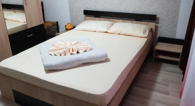 Navodari ap cu 3 cam decomandat la parter cu 2 intrări separate, Prenota Appartamento Hotel a Mamaia-Sat con parcheggio, Parcheggio