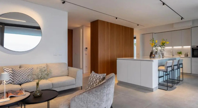 Infinity Residence, Prenota Hotel Città di Lesina 