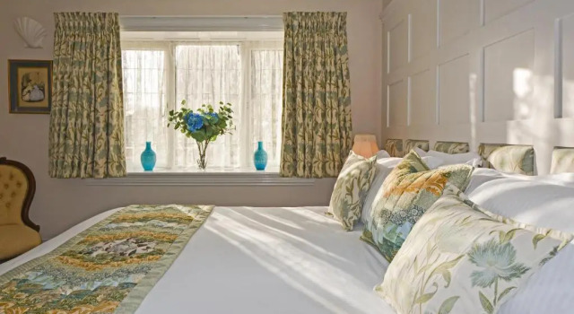 Номер Standard Haven Hall Hotel