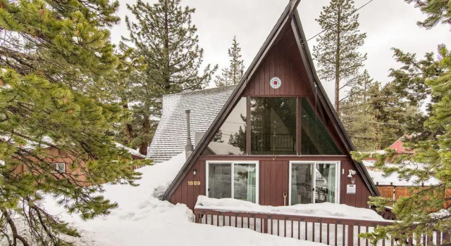 S Lake Tahoe Home Near Ski Resorts By RedAwning