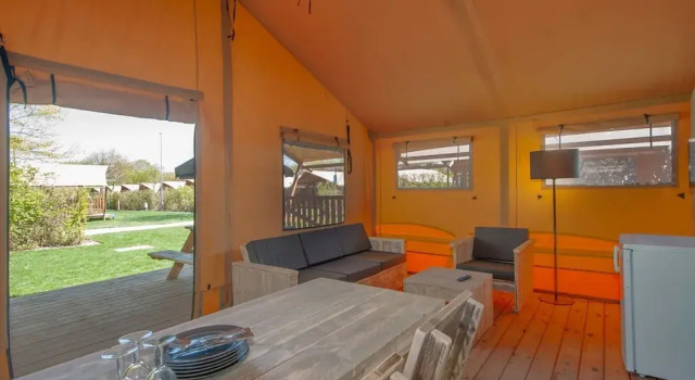 Safari Tent Near Biesbosch & Breda, Réserver Camping Camping et glamping à Brabant-Septentrional, Camping