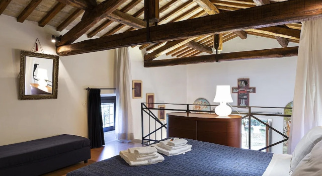 Church Villa Giustiniana, Prenota Villa Hotel a Lazio con parcheggio, Parcheggio