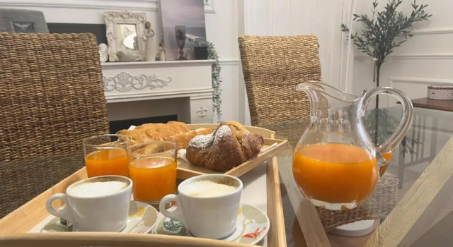 Апартаменты Happy Family Apartments Cairoli Studio