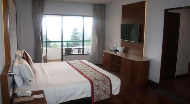 Executive Zimmer mit Balkon Puncak Pass Resort