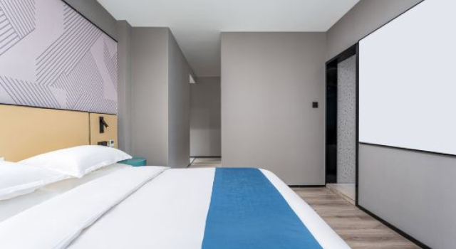 Люкс Home Inn Selected (Jinan Shandong University Hongjialou Daming Lake Branch)