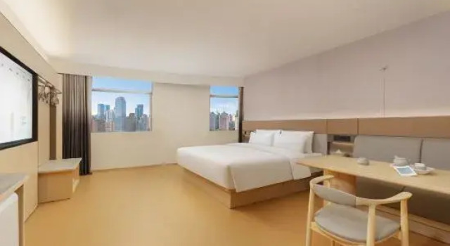 Номер Deluxe Dalian Liangyun Hotel