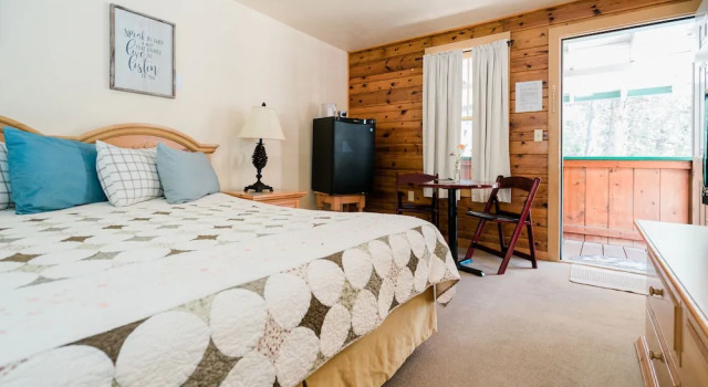 Двухместный номер Standard Battle Creek Lodge