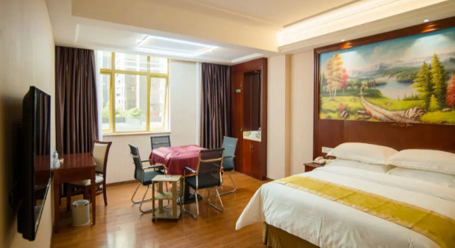 Vienna Hotel (Huizhou Zhonghai Waterfront City Branch, Boek Hotel Hotels in Guangdong met parkeren, Parkeren