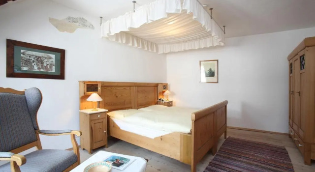 Полулюкс Hotel Post Karlon