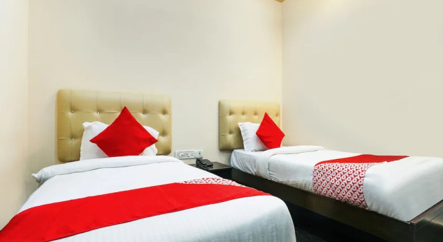 OYO 12856 Beach City, Rezervovat Hotel Hotely v Andhra Pradesh s parkováním, Parkování