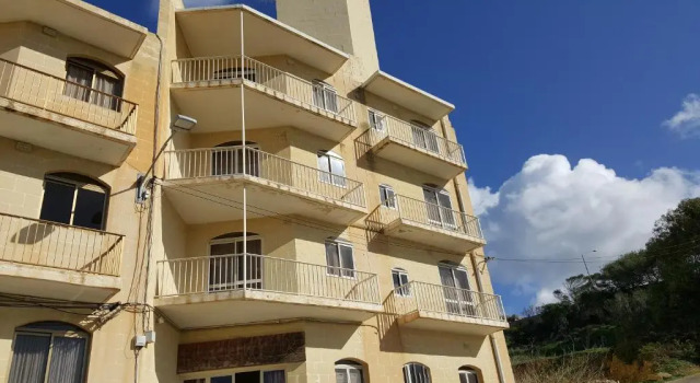 Kaccatur Flats, Rezervați Hotel Zebbug Insula Gozo