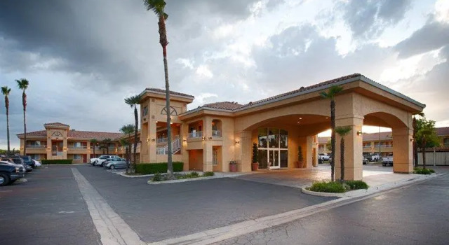 Люкс Best Western Inn & Suites Lemoore