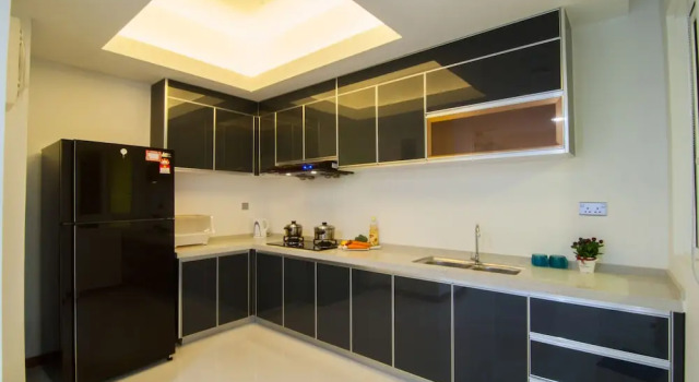 Koohen Co K2, Prenota Hotel Kota Kinabalu Sabah