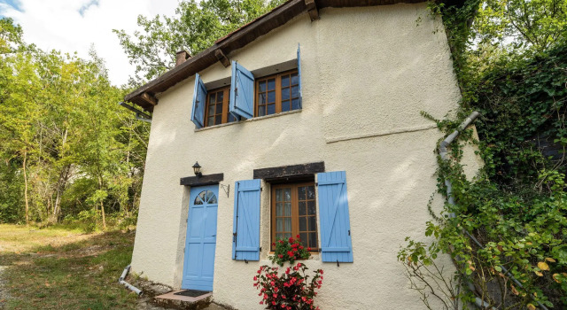 Pleasant Holiday Home in Touffailles With Sauna