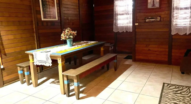 Cabana com piscina - 5 min a pé da praia - Porto Belo, Забронировать Отель Порту-Белу Санта-Катарина