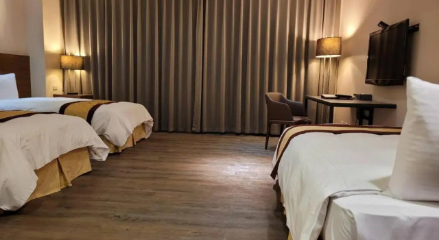 Трёхместный номер Economy Sankaikan Hotel