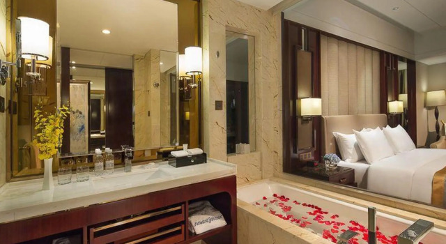 Двухместный номер Deluxe Howard Johnson Kangda Plaza Qingdao