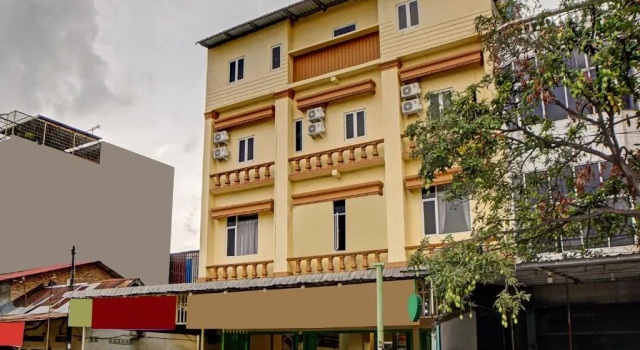 OYO 91120 D'ritz Homestay, Rezervovat Hotel Hotely v Medan s parkováním, Parkování