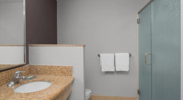 Двухместный номер Standard Цокольный этаж Courtyard by Marriott Phoenix West/Avondale