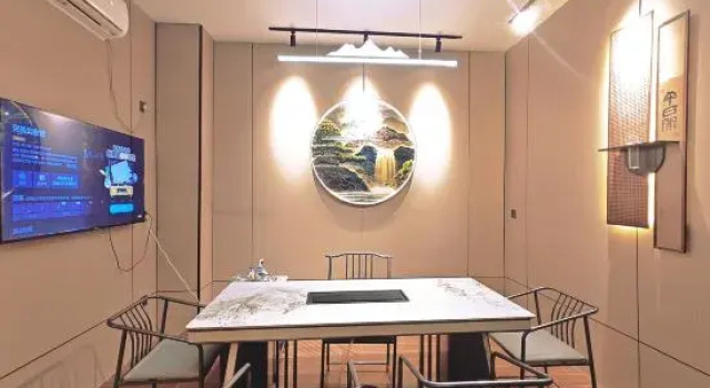Sviitti 花祺巨幕影院酒店 儋州那大镇夏日广场汽车站店
