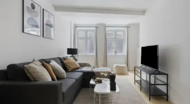 Main 1 - Cozy 2-Bdr Apt in Center of Copenhagen, Забронировать Отель Бизнес-отели Копенгагена, рядом с Порт Копенгагена, 4* 5*