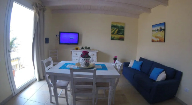 Luigi Apartments&Rooms