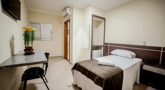 Apoema Hotel