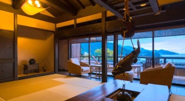 Nishi Izutoi Onsen Musoan Biwa