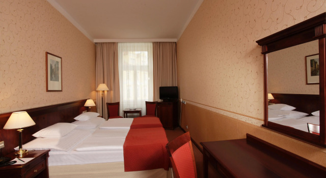 Rott Hotel