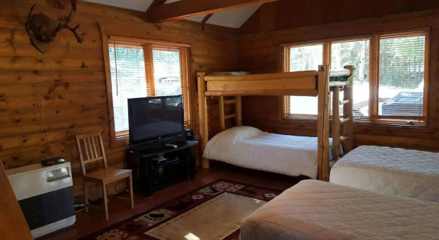 St. Theresa's Lakeside Resort, Rezerwuj Ośrodek wypoczynkowy Kenai 