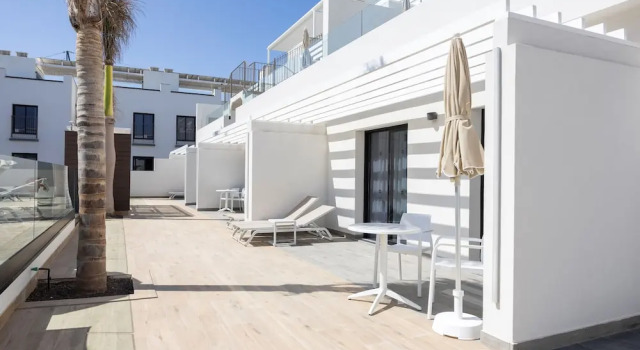 Семейные апартаменты Superior с 2 комнатами Esmeralda Cotillo Homes by LIVVO