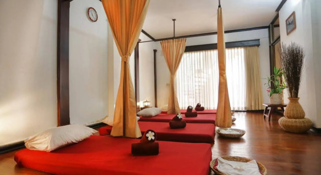 Grand Sunset Angkor Hotel