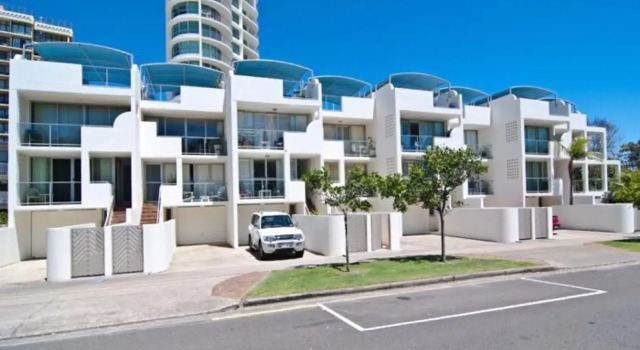 Chateau Royale Beach Resort, Book Ferieresort Hoteller i Maroochydore med pool, Swimmingpool