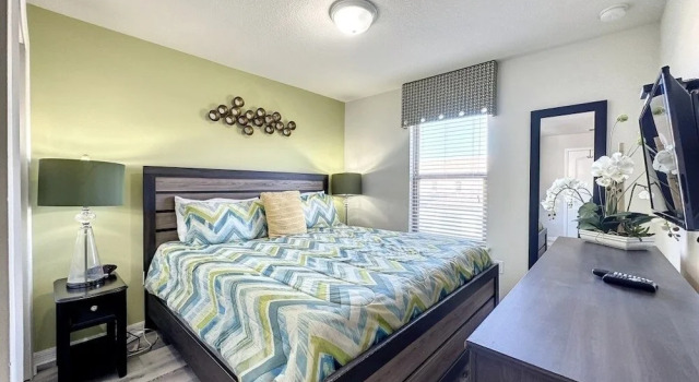 Windsor-5 Bed W/splashpool-3801ww 5 Bedroom Townhouse by RedAwning