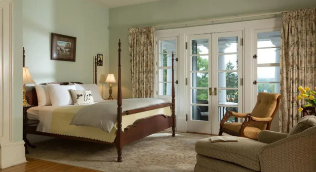 Номер Standard с балконом Mercersburg Inn
