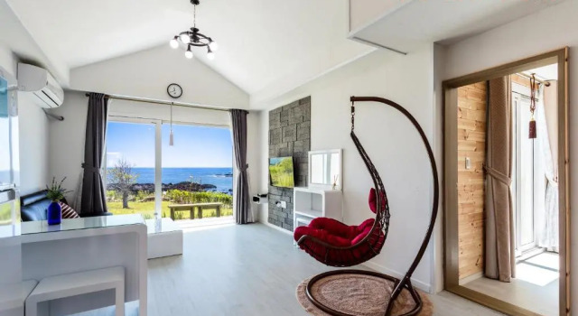 Коттедж c 1 комнатой Jeju Turning point Pension