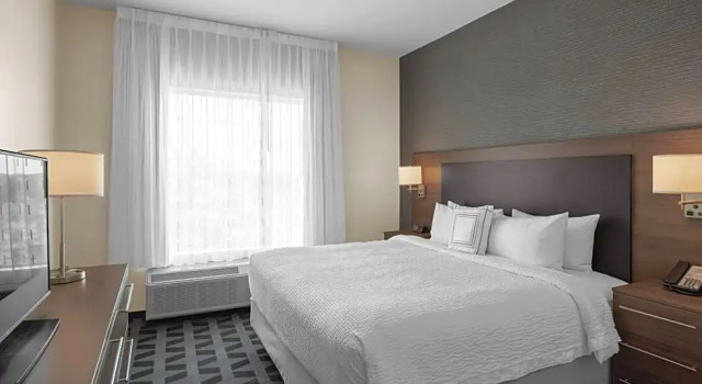 Двухместный люкс TownePlace Suites by Marriott Charlotte Fort Mill