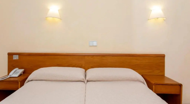 Двухместный номер Standard Hotel Figueretes