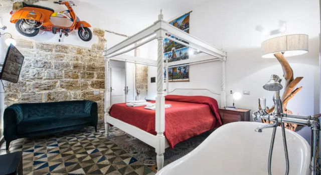 Полулюкс с балконом Porta di Castro Hotel & SPA
