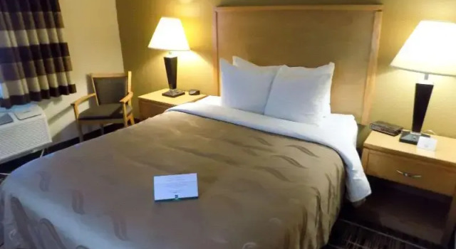 Люкс Quality Inn DFW Airport North